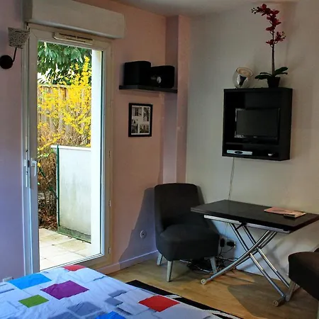 Apartamento Studio Avec Terrasse *
